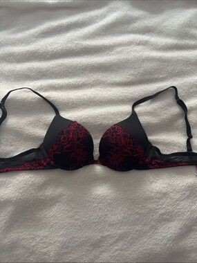 La Senza Hello Sugar - Black & Red Lace Push-Up Bra